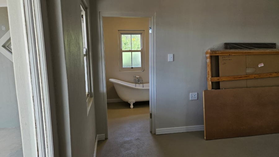 5 Bedroom Property for Sale in Prince Albert Western Cape